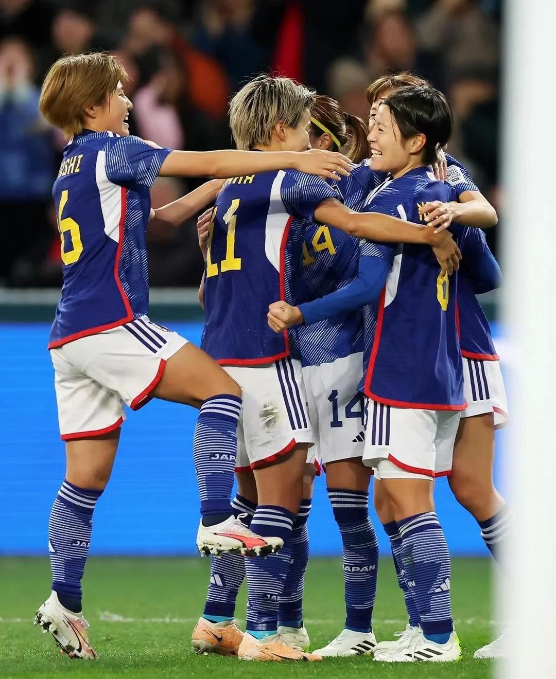 日本女足惊险淘汰英格兰队，晋级四强的简单介绍
