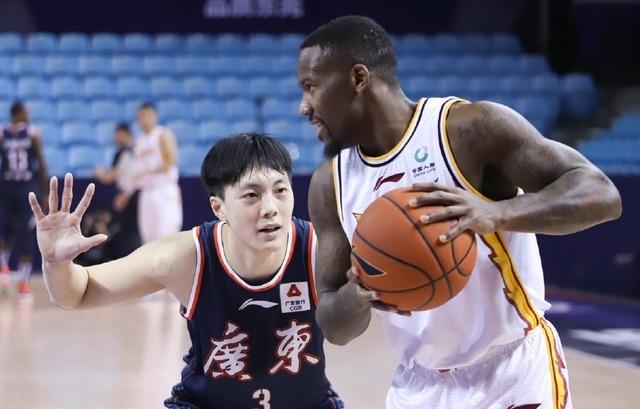 包含广东金州队排兵布阵打造奇兵，追求成功的词条