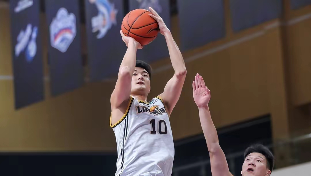 吉尔吉斯斯坦男篮突破重重困境，获得胜利