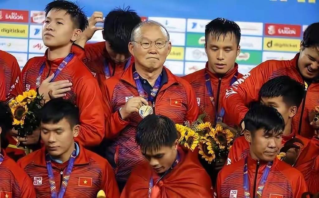 瓦朗谢纳爆冷击败劲旅,实力崛起 瓦朗谢纳爆冷击败劲旅,实力崛起