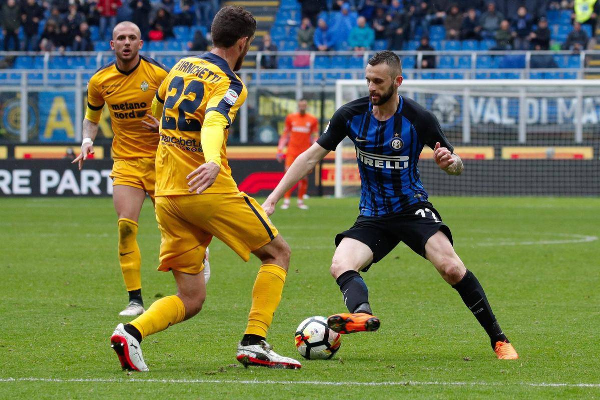 乌迪内斯爆冷击败那不勒斯，挽回颓势的简单介绍