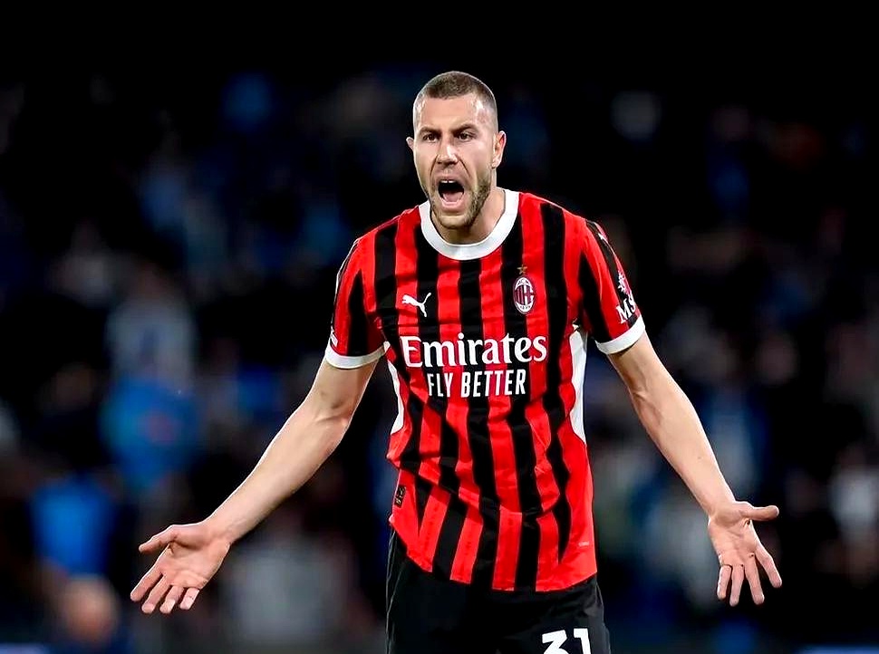 乌迪内斯爆冷击败那不勒斯，挽回颓势的简单介绍