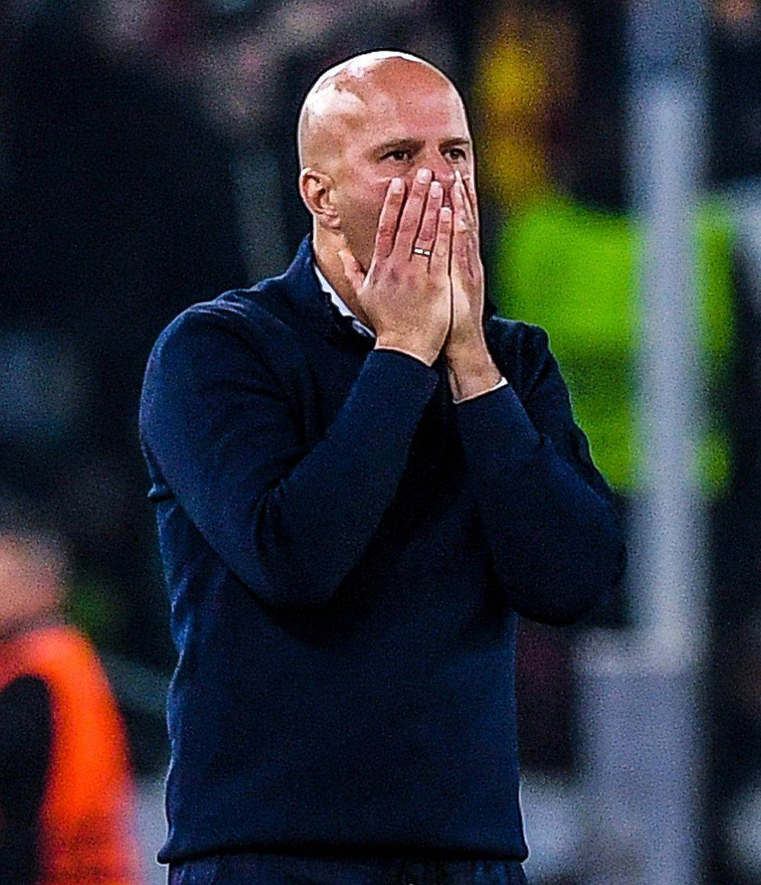 切尔西客场挫败,卫冕形势雄心受挫 切尔西客场挫败,卫冕形势雄心受挫