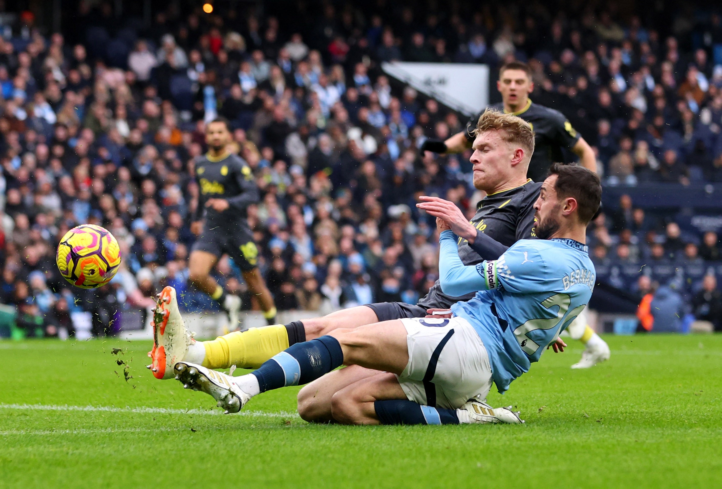 弗赖堡球员状态火爆,多次绝佳射门机会的简单介绍 弗赖堡球员状态火爆,多次绝佳射门机会的简单介绍