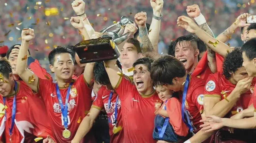 广州恒大客场挫败亚洲劲旅,晋级之路坎坷! 广州恒大客场挫败亚洲劲旅,晋级之路坎坷!