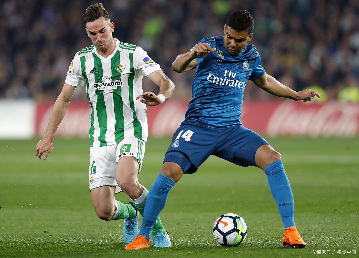 圣文德奇主场击败对手,豪取三分 圣文德奇主场击败对手,豪取三分