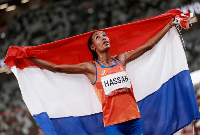 荷兰自行车选手再获金牌，速度飞快