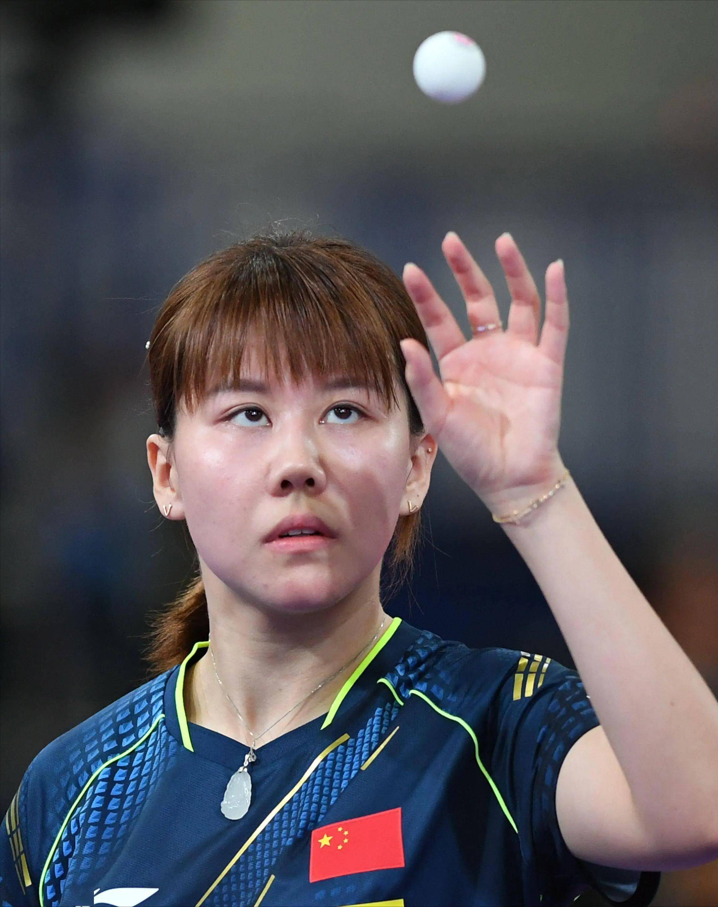 荷兰自行车选手再获金牌，速度飞快