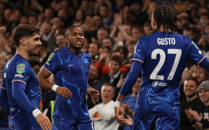 切尔西遭遇横扫惨败,需要全队反思调整 切尔西遭遇横扫惨败,需要全队反思调整