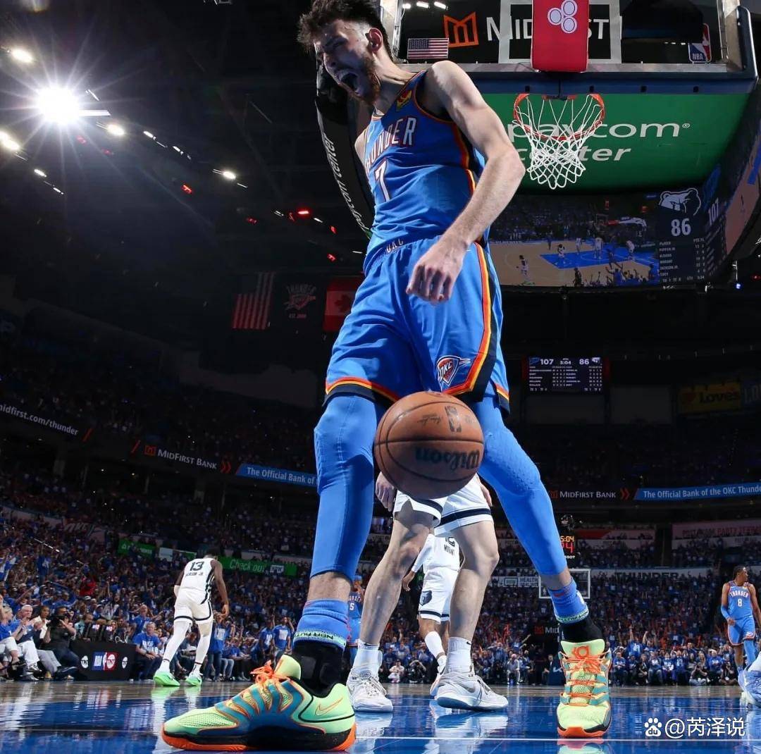 比斯利27+11,热火擒灰熊 比斯利27+11,热火擒灰熊